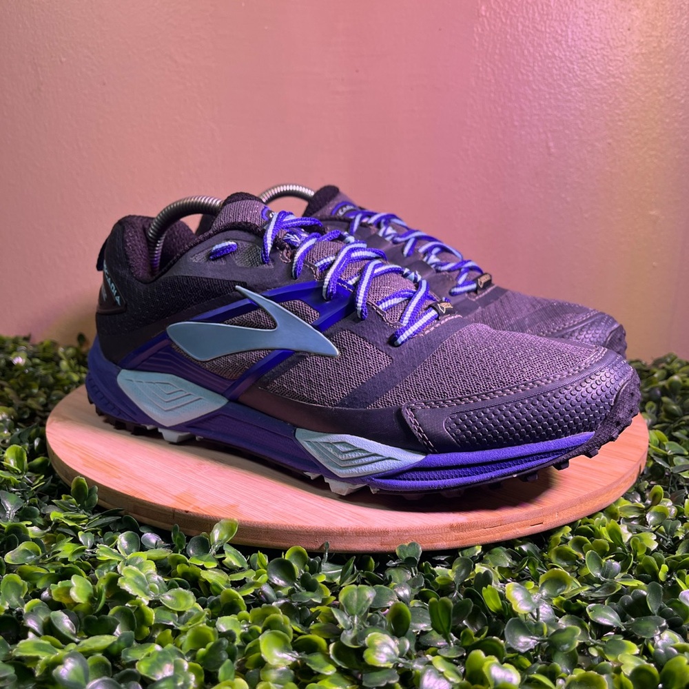 🔥 BROOKS CASCADIA 12 GTX TRAIL BLUE BLACK HIKING SHOES WOMENS  SIZE 11 MED. B